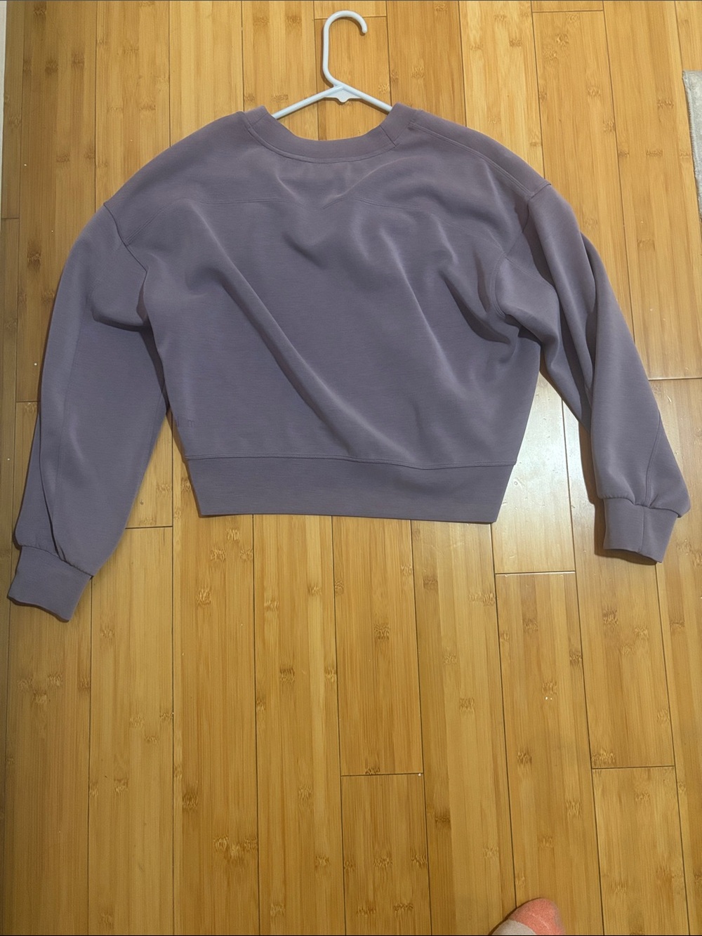 Cropped Lavender Crewneck Sweatshirt - Picture 2 of 3